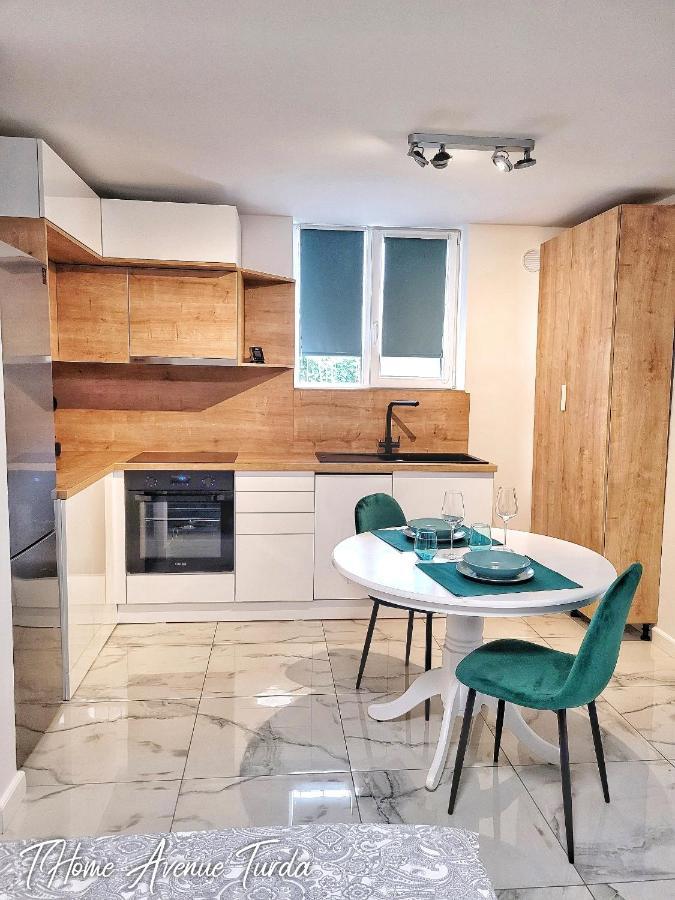 Thome Salt Avenue Torda Kültér fotó
